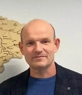Daniel S.